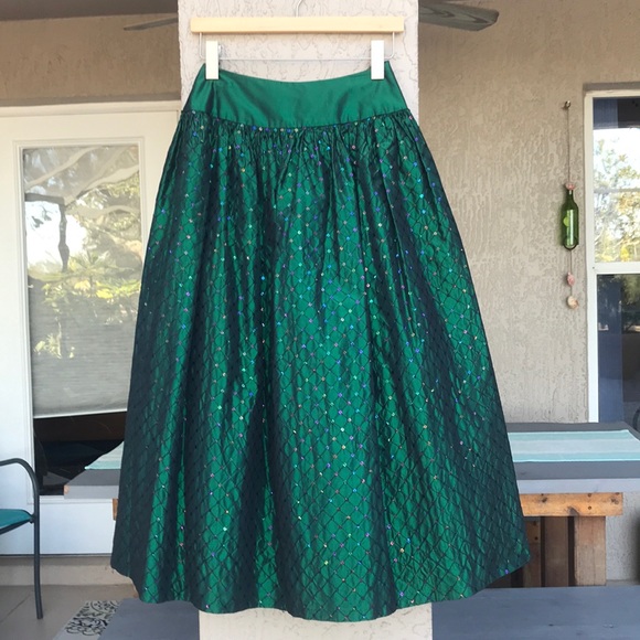 Scott McClintock Dresses & Skirts - Scott McClintock Sportswear, green, sequin skirt.